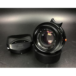 Leica Summicron 35mm F/2 & elements Black Canada With Hood And Cap