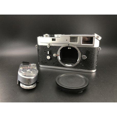 Leica M4 Film Camera Silver With Leica MR Meter