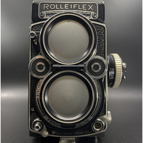 Rolleiflex 2.8F Xenotar F2.8 80mm