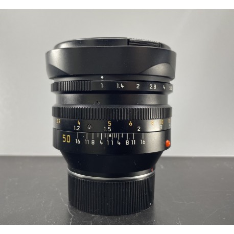 Leica Noctilux -M 50mm F/1 V4