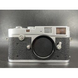 Leica M2 Rangefinder Film Camera
