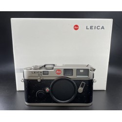 Leica M6 0.72 Classic Titanium Rangefinder Film Camera