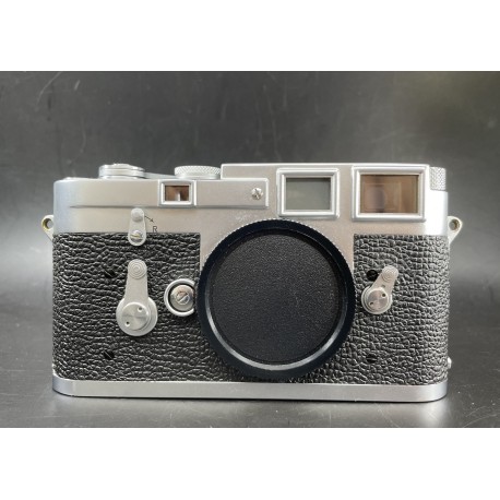 Leica M3 Rangefinder Film Camera Silver
