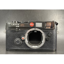 Leica M6 Rangefinder Film Camera Classic Black (CLA'ed by Leica Germany)
