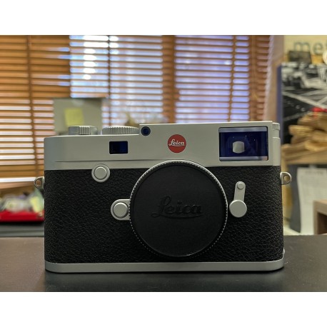 Leica M10 Digital Camera Silver