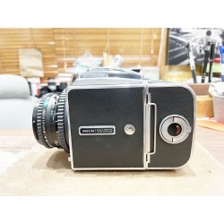 Hasselblad 500cm Medium Forrmat Film Camera with 50mm F/2.8 Lens.8
