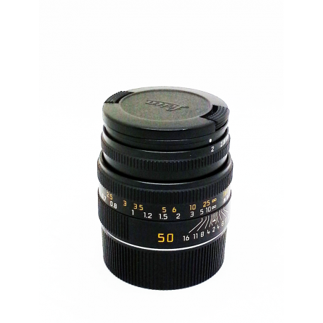 Leica Summicron-M 50mm/2 v.5 (internal hood)