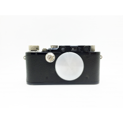 Black paint Leica III LTM film camera