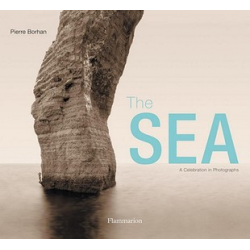 The Sea (COMPACT): A Celebration in Photographs